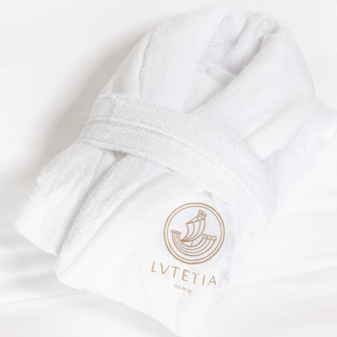 Lutetia bathrobe